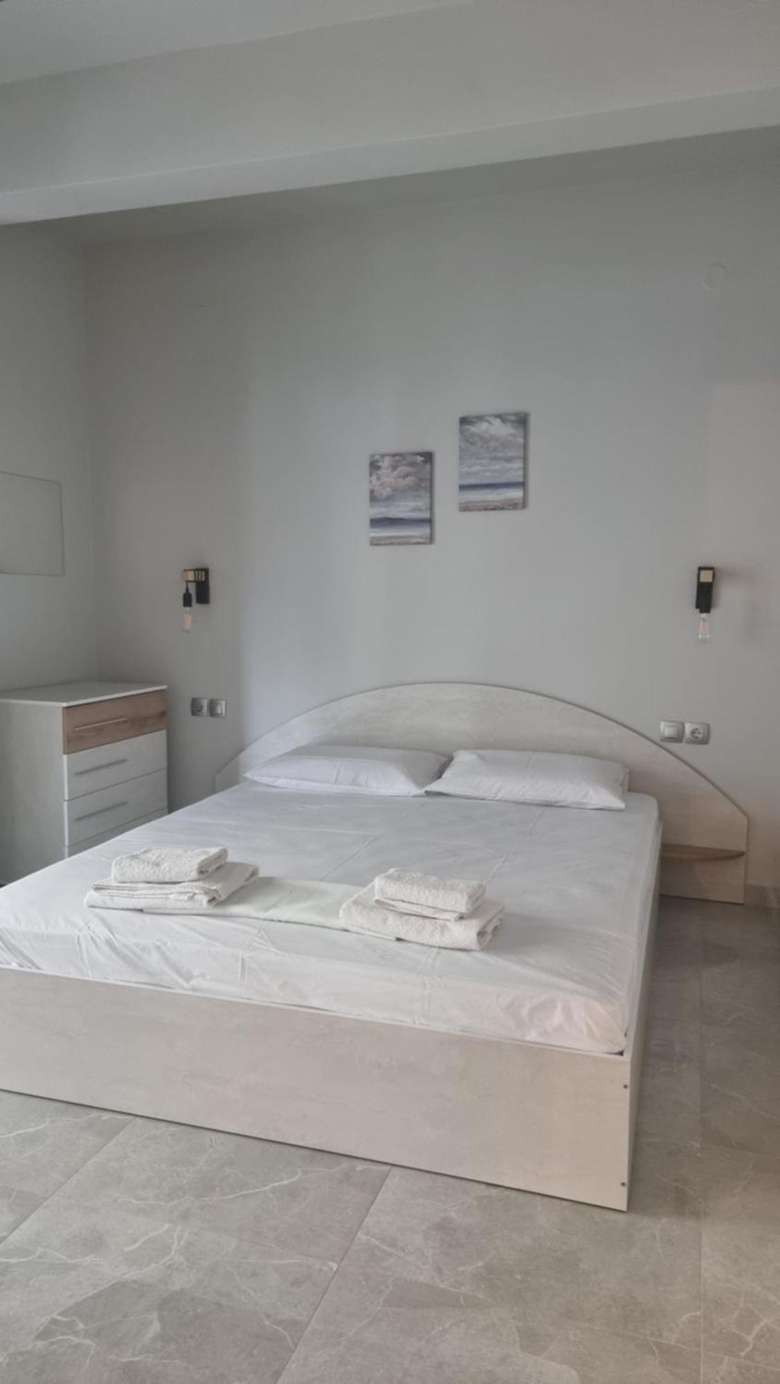 Seaside Luxury Suites By Sarigianni Paralía 外观 照片